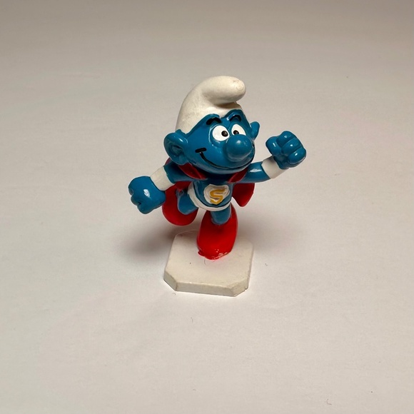 Vintage Super Smurf Figurine • Bully Peyo • W. Germany • Red Cape • - Picture 2 of 6